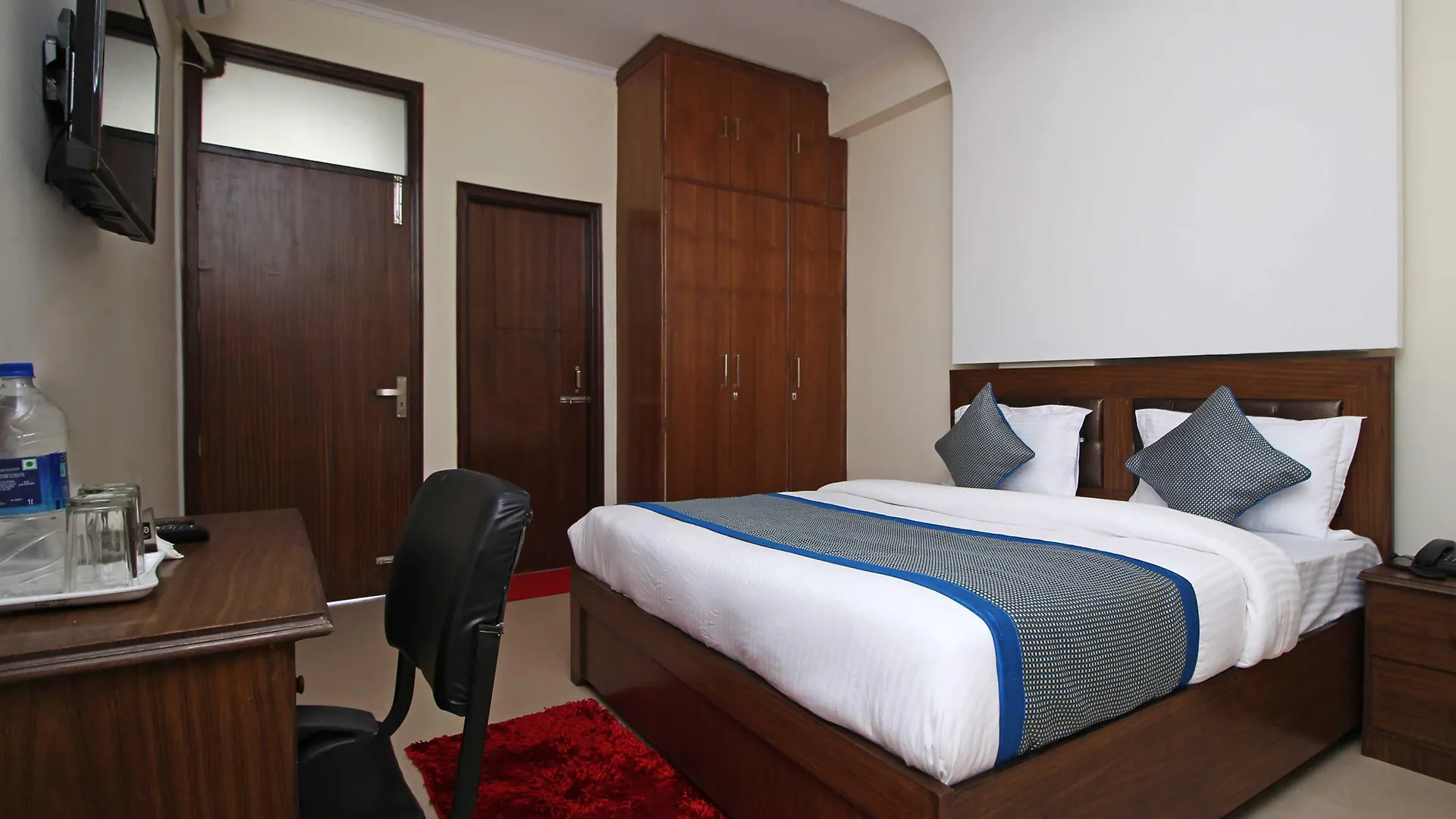 Hotel O Surya Palace New Delhi 3*,  India