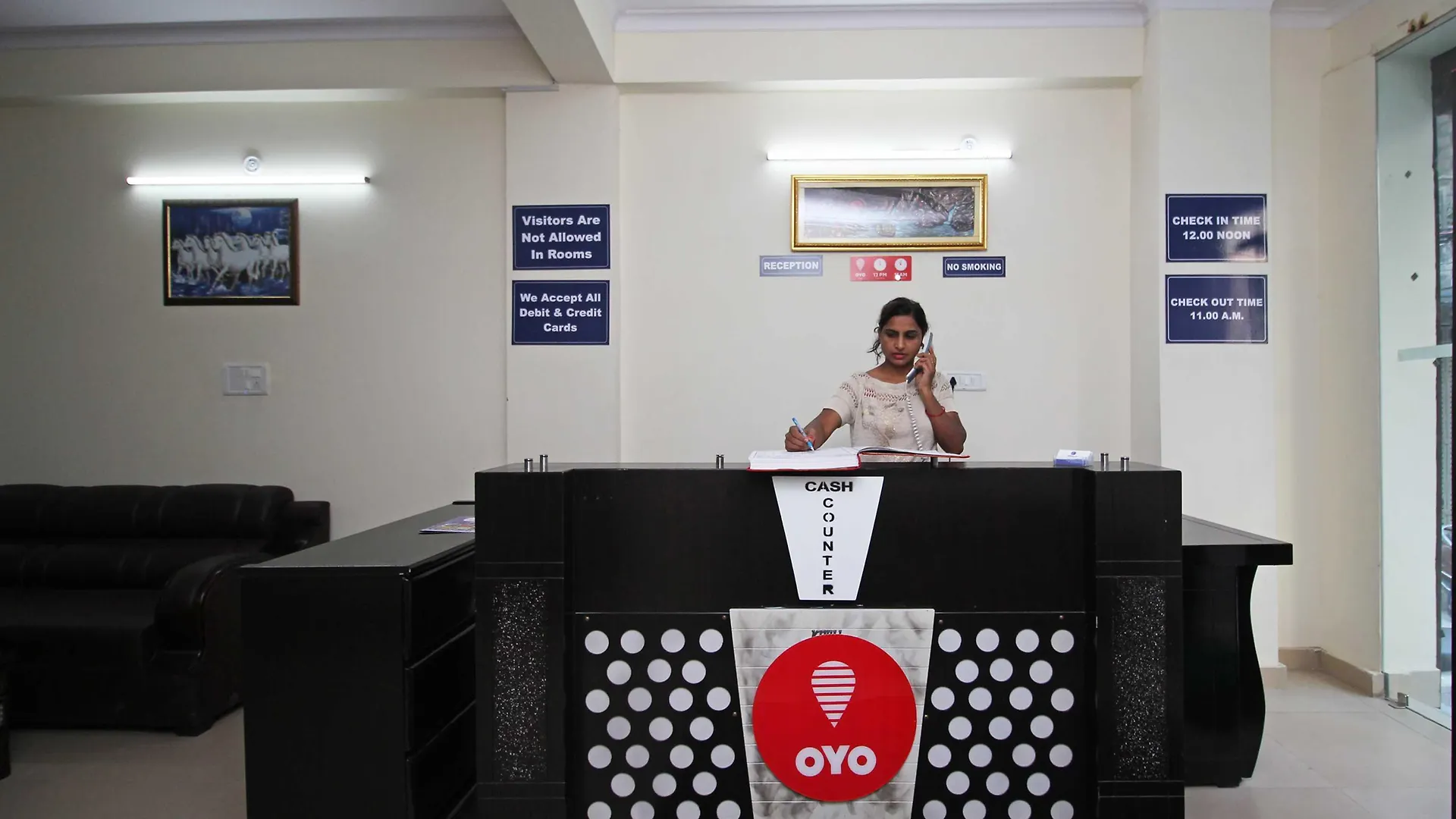Hotel O Surya Palace New Delhi