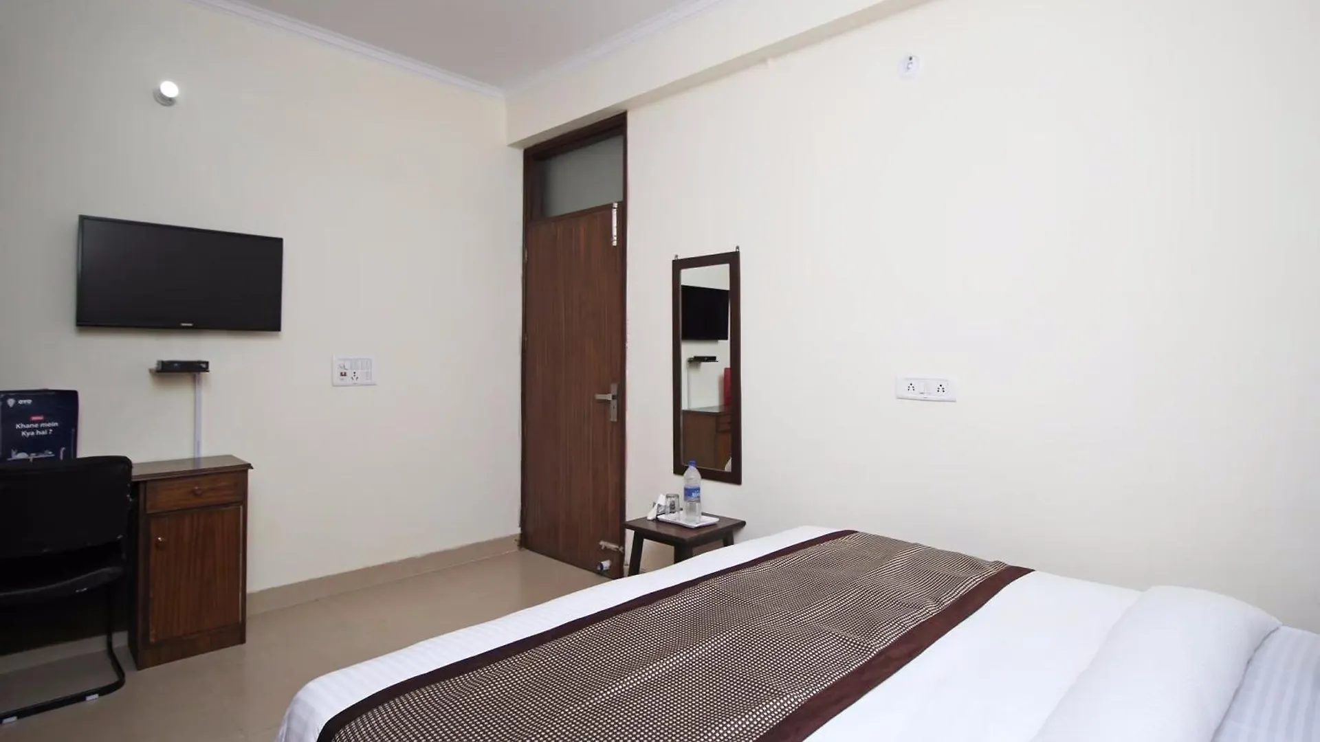 Hotel O Surya Palace New Delhi
